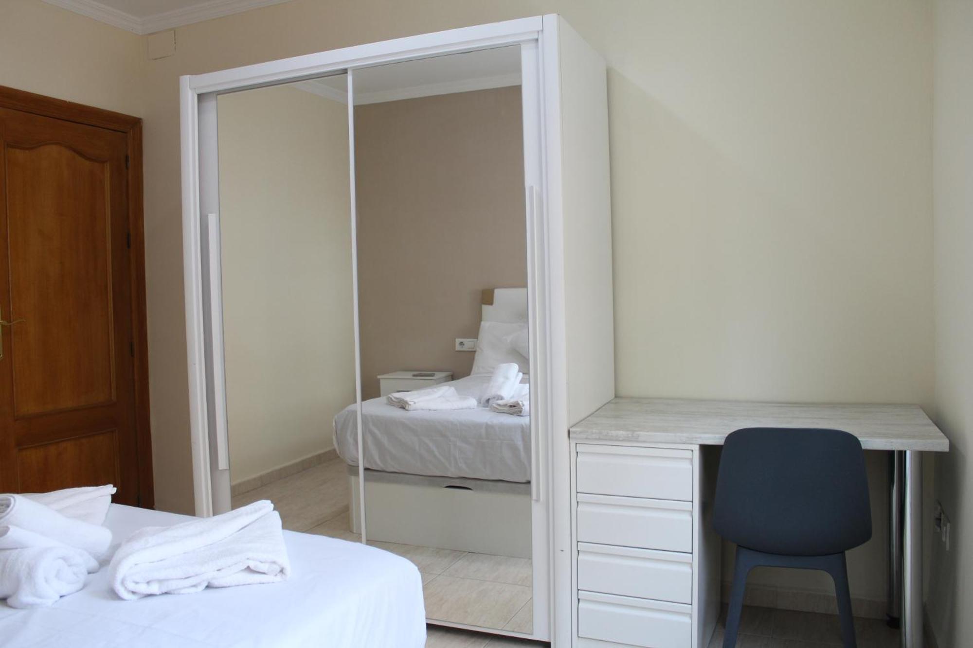 Pension Los Angeles Аликанте Экстерьер фото